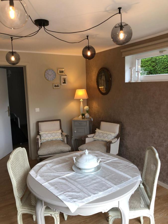Au Refuge Du Speleo Bed & Breakfast Hotton Dış mekan fotoğraf